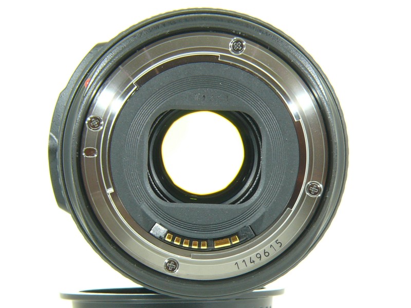 Canon(キヤノン) EF24~105mmF4L IS USM | 新宿の稀少中古カメラ・フィルムカメラ販売/高額買取ならラッキーカメラ店