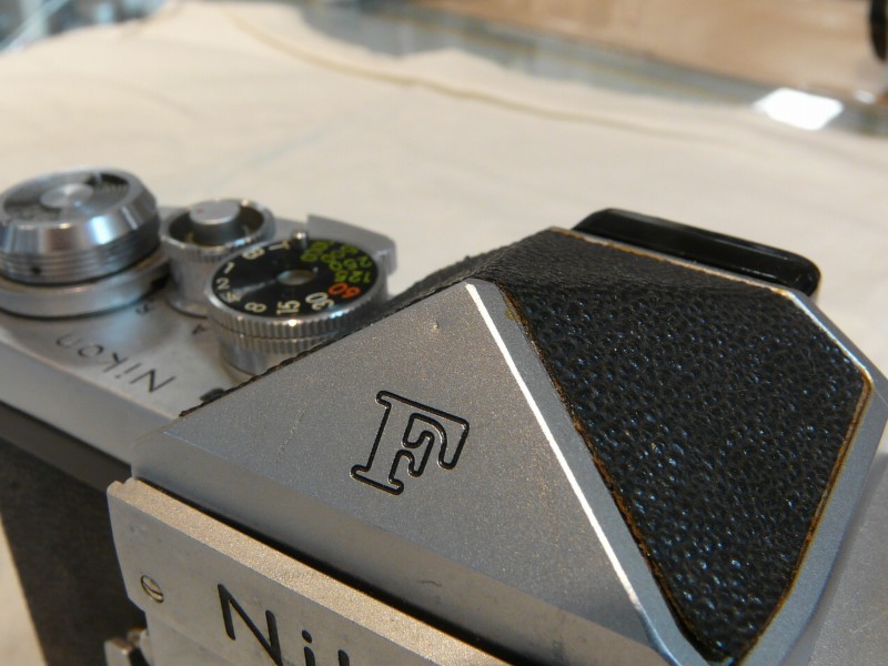 Nikon(ニコン) Fアイレベルボディ(7) | 新宿の稀少中古カメラ・フィルムカメラ販売/高額買取ならラッキーカメラ店