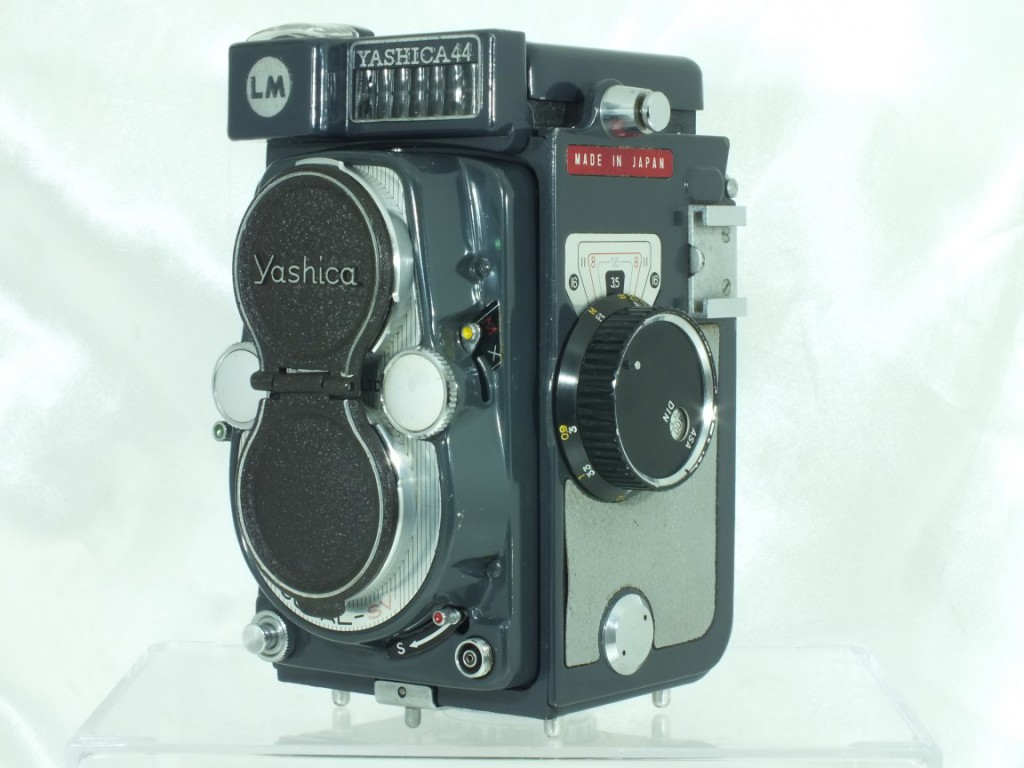 YASHICA(ヤシカ) 44LM | 新宿の稀少中古カメラ・フィルムカメラ販売/高額買取ならラッキーカメラ店