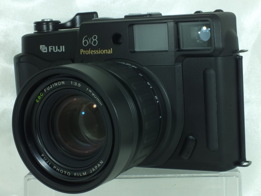 FUJIFILM(フジフィルム) GW680III | 新宿の稀少中古カメラ・フィルムカメラ販売/高額買取ならラッキーカメラ店