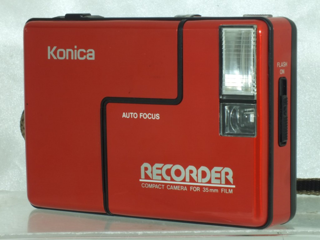 KONICA RECORDER フィルムカメラ レッド - フィルムカメラ