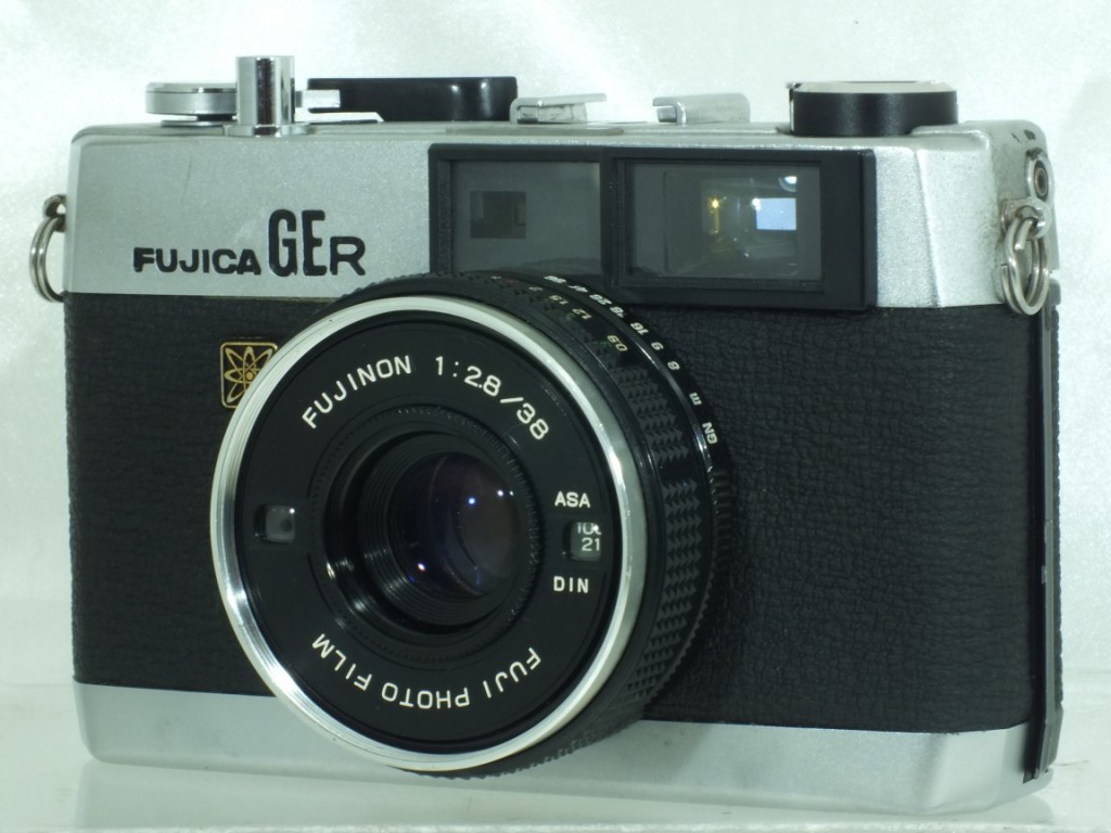 フィルムカメラ FUJICA GER