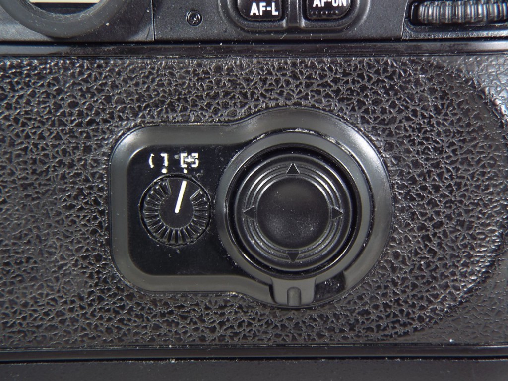Nikon(ニコン) F100 ボディー | 新宿の稀少中古カメラ・フィルムカメラ販売/高額買取ならラッキーカメラ店
