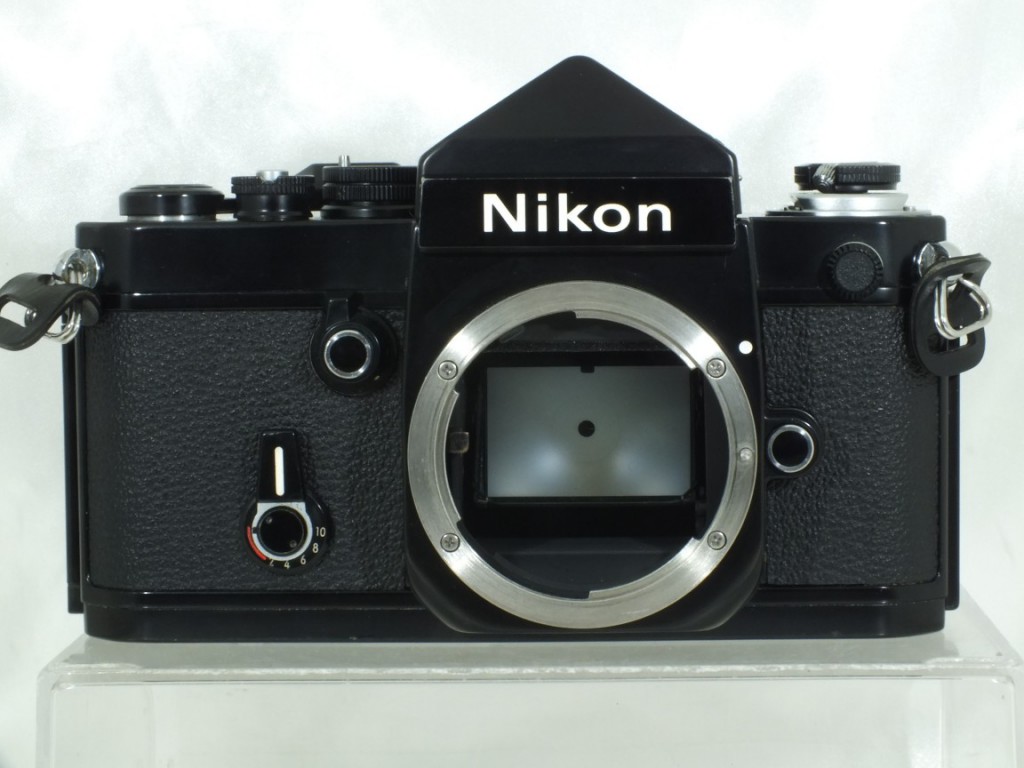 Nikon(ニコン) F2アイレベル ブラック ボディ | 新宿の稀少中古カメラ・フィルムカメラ販売/高額買取ならラッキーカメラ店