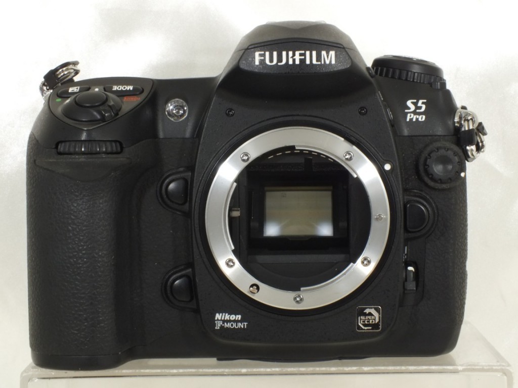 FUJIFILM FinePix S5 PRO #575付属品は写真のものが全てです ...