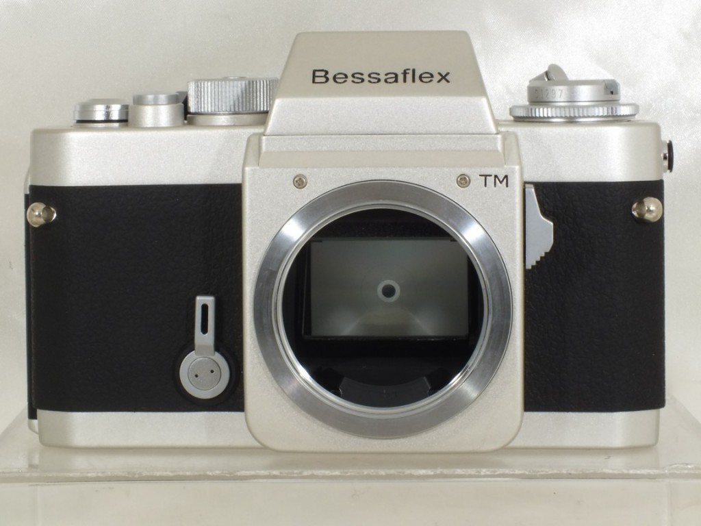 Voigtlander Bessaflex TM ボディ シルバー - カメラ