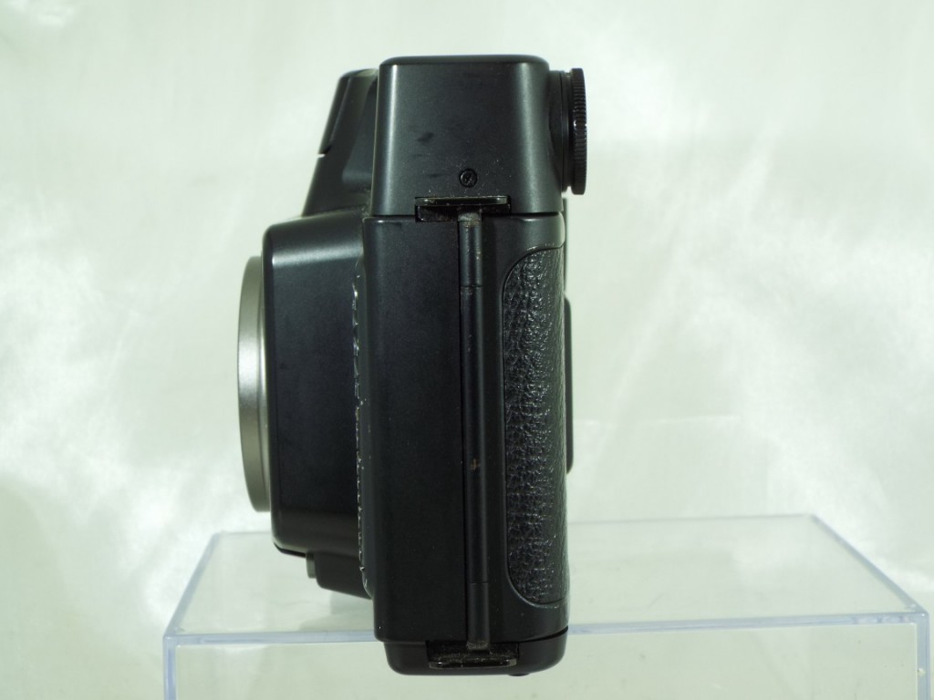 C25032703