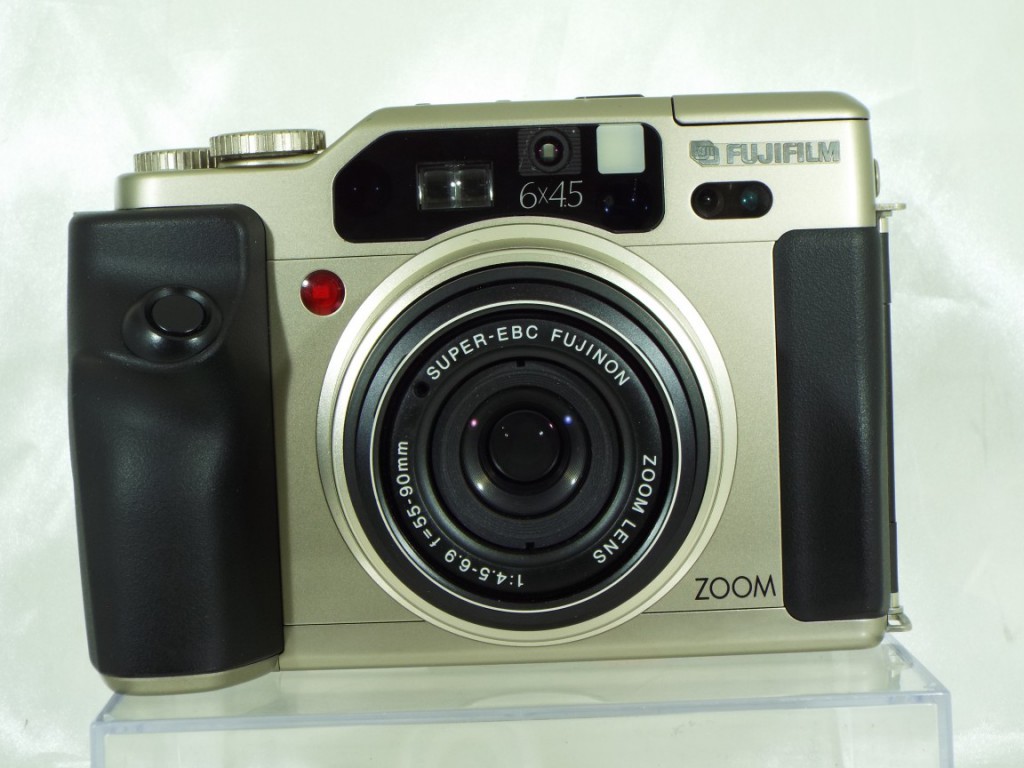 C25033002