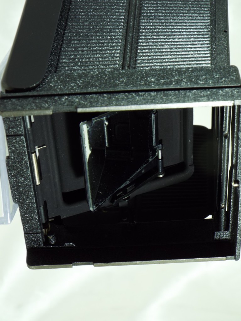 C25042201