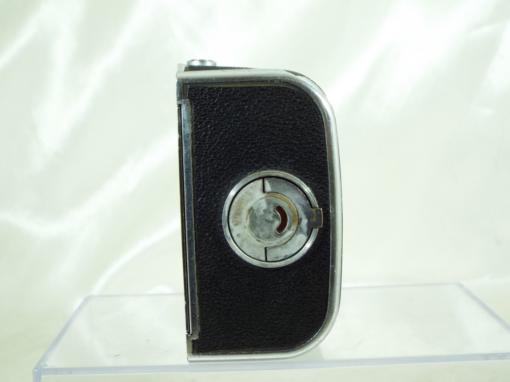 C25042203