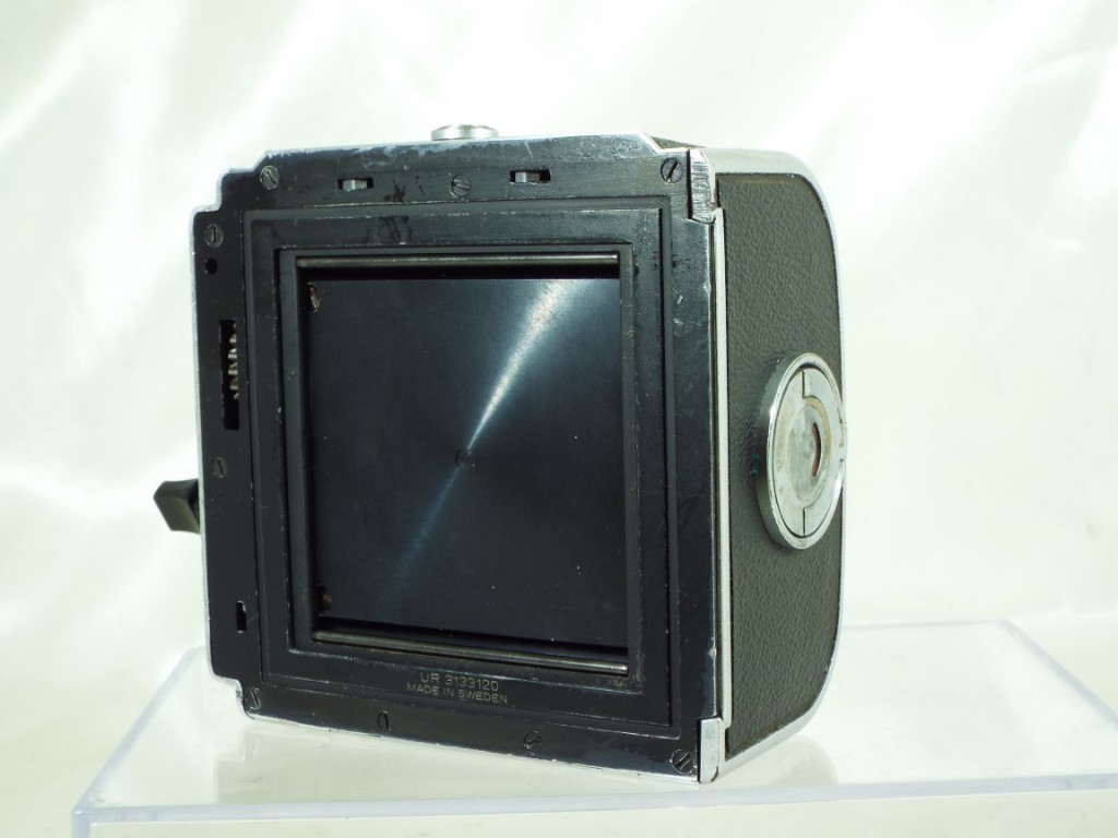 C25042203