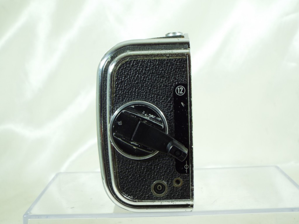 C25042203
