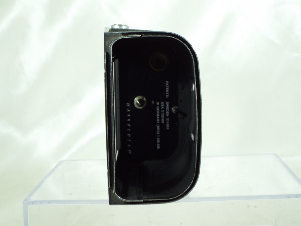 C25042203