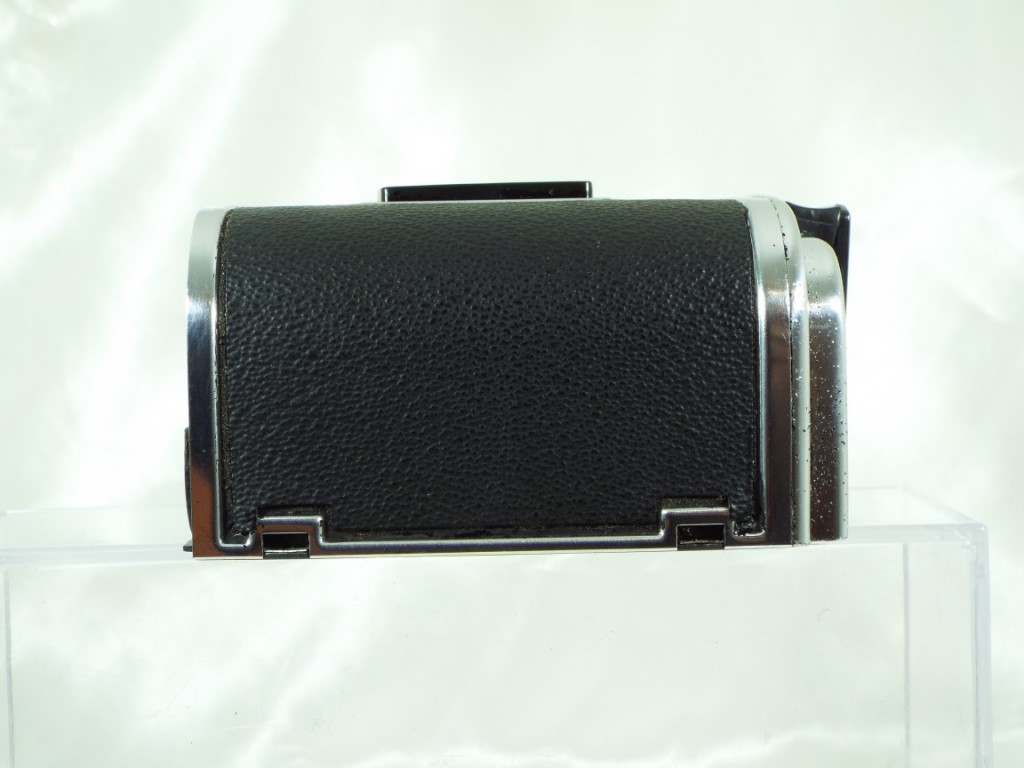 C25042204