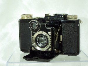C25042307