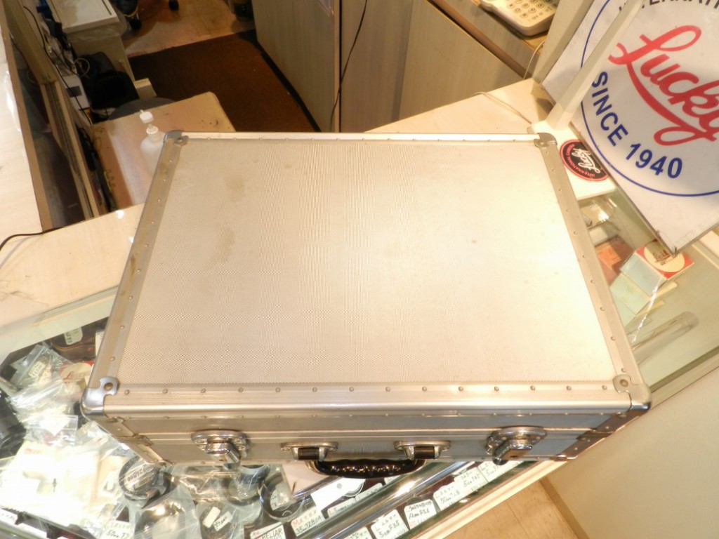 C26091601